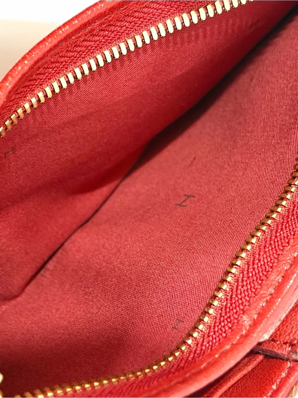 Hammitt 110 North Wallet In Limited Edition Winter Cherry with Brushed Gold